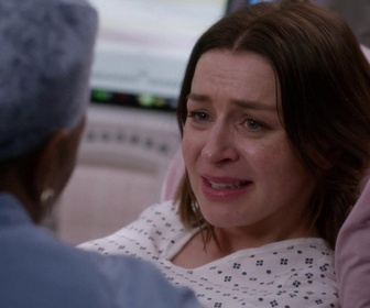 Replay Grey's anatomy - S16 E21 - Sourire à la vie