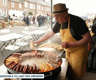 Replay Un jour, un doc - L'incroyable village vide-greniers