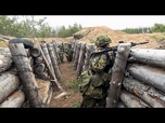 Replay Des civils estoniens s'entraînent à la guerre de tranchées avec des soldats français de l'OTAN