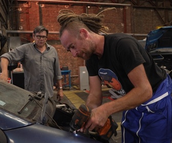 Replay Top Mecanic : 5 jours pour restaurer une épave - S6E29 - Jour 4 - Semaine spéciale Top Gear France