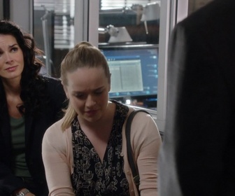 Replay Rizzoli & Isles: Autopsie d'un meurtre - S06 E10 - La bête à concours